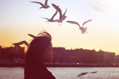 我不好，但只有一个。珍惜也好, 不珍惜也罢。如果哪天你把我弄丢了，我不再让你找到我。友情也好，爱情也罢。我若离去，后会无期。