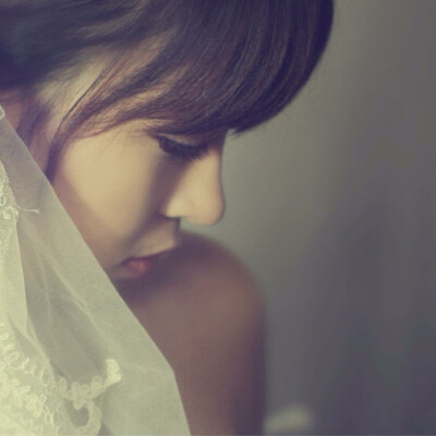 请相信总会有一阵风，它会吹走你所有的烦恼。