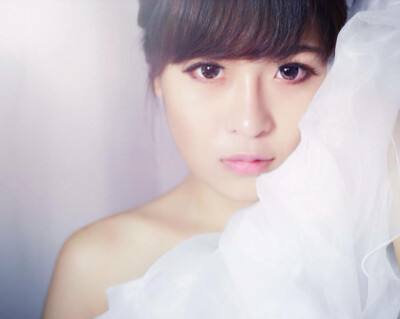 请相信总会有一阵风，它会吹走你所有的烦恼。