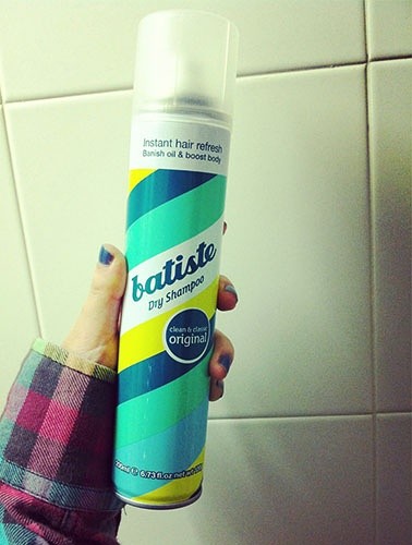 【batiste dry shampoo】干洗香波！这个不但可以“妈妈再也不用担心我油的流油的刘海了！”，还有蓬松的作用，早上一喷一抓就万事OK了，假如买了别的味道还可以香香的