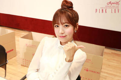 apink 郑恩地 朴初珑 孙娜恩 伊普美 吴夏荣 金南珠