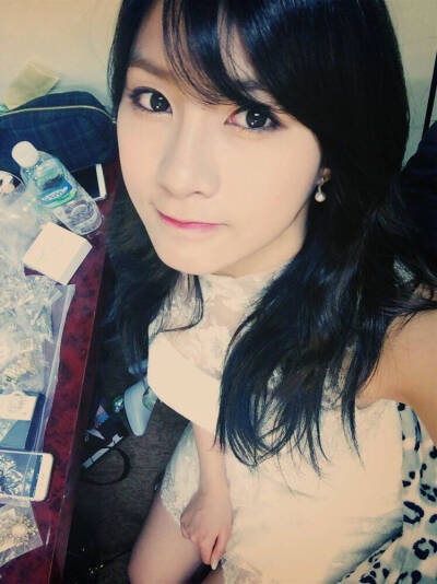 apink 郑恩地 朴初珑 孙娜恩 伊普美 吴夏荣 金南珠