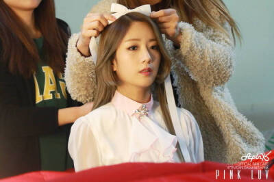 apink 郑恩地 朴初珑 孙娜恩 伊普美 吴夏荣 金南珠