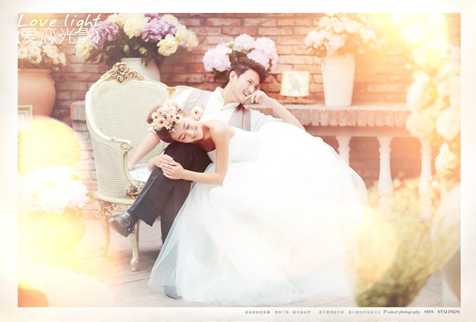 谢谢你给的温暖 透彻了每一根毛细血管 我不要周游世界 我只要找到你就可以 我想 一个人一定要经历一场爱恋 为此思量 为此忐忑 为此殒身不恂