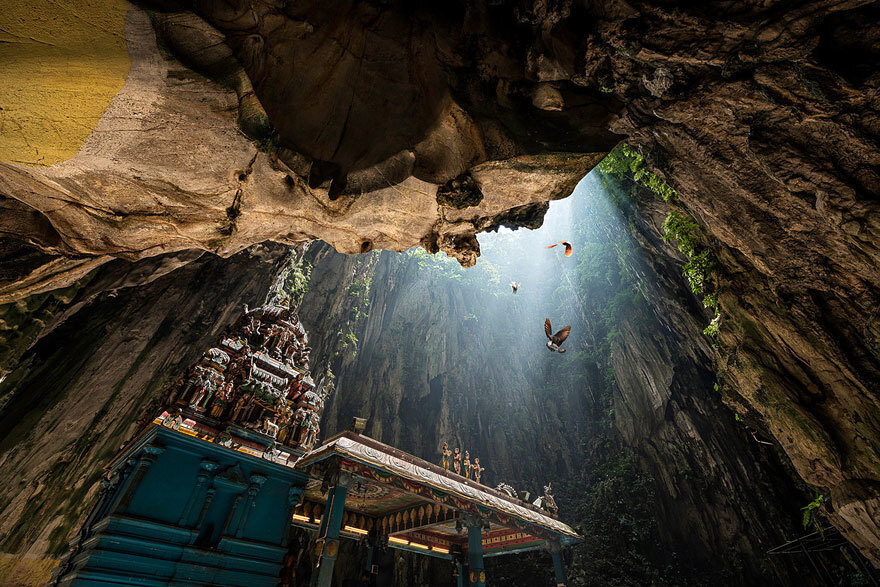 马来西亚吉隆坡-黑风洞（Batu Caves）