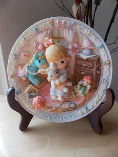 1996 Precious Moments Girl with Bunny Sculpted Plate