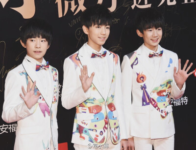 TFBOYS微博之夜