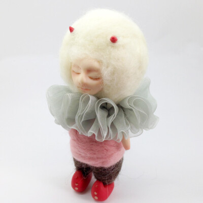 傲娇小恶魔 又做什么美梦呢？