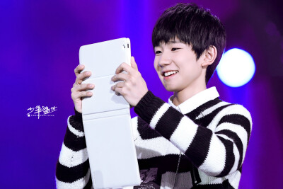 TFBOYS 王源