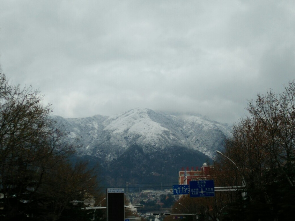 雪山