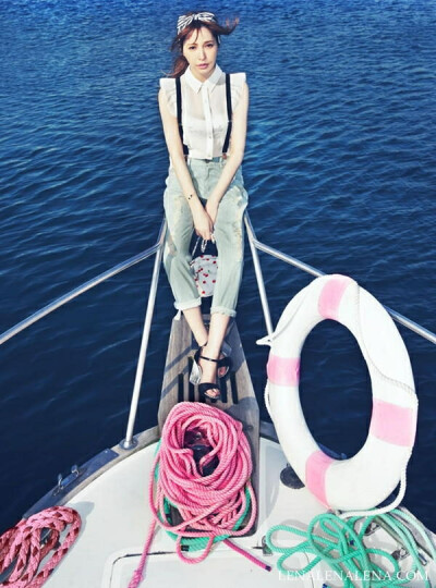 藤井莉娜