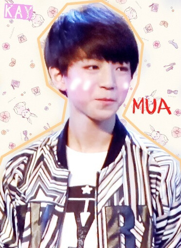 TFBOYS王俊凯 王俊凯 140809广州安捷动漫展签售会 cr.logo