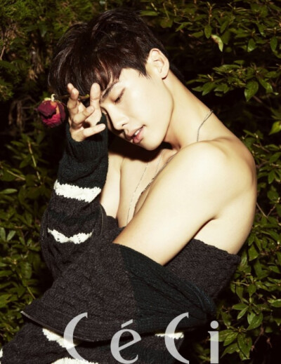 Lee Jong Suk