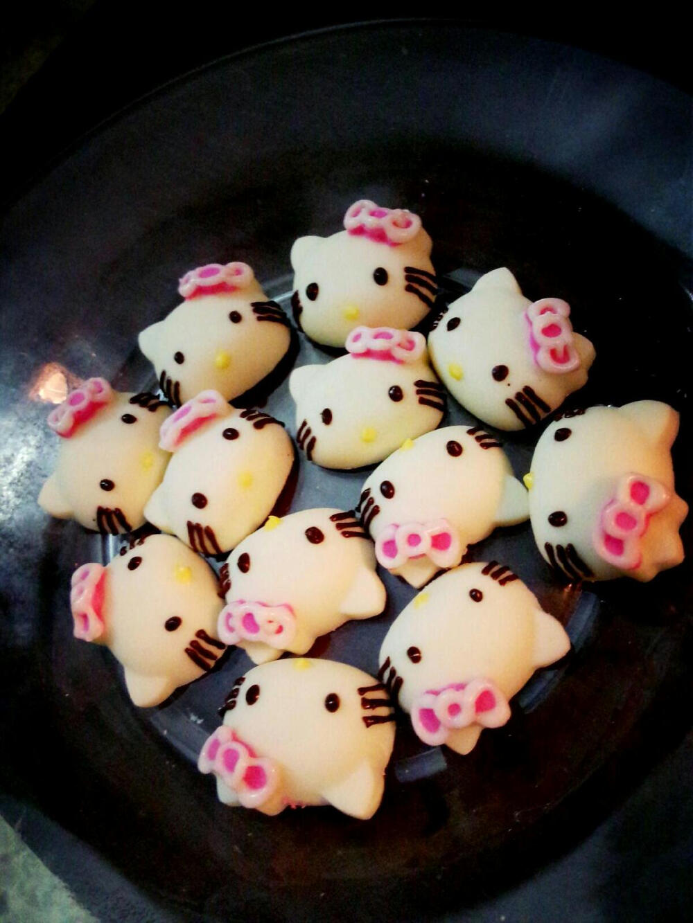 hellokitty头白色巧克力