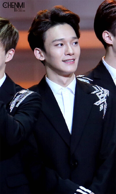 金钟大 CHEN EXO