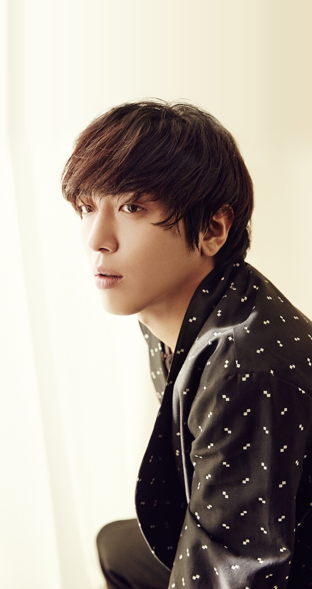 壁纸韩国明星cnblue郑容和