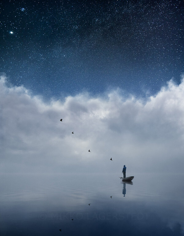 Mikko Lagerstedt来自芬兰，是一名自学成才的摄影师。Mikko Lagerstedt从2008年12月才开始接触摄影，他着迷于夜空和迷雾，喜欢拍摄芬兰广阔的自然景象，目标是透过摄影来捕捉当下的情感，定格那一瞬间的心境。 Mikko Lagerstedt的作品以静谧氛围著称，他拍摄了大量美丽的星空和风光照片，浩瀚星空与人迹的强烈对比，有如梦境一般让观者迷失……