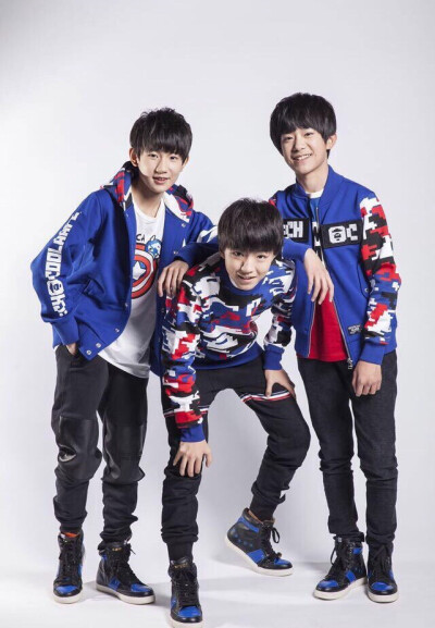 TFBOYS疯狂的麦咭