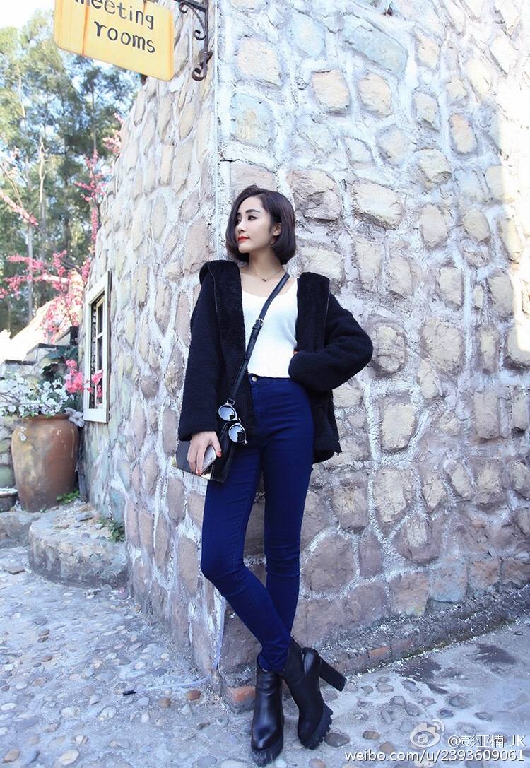 短发服装彭亚楠