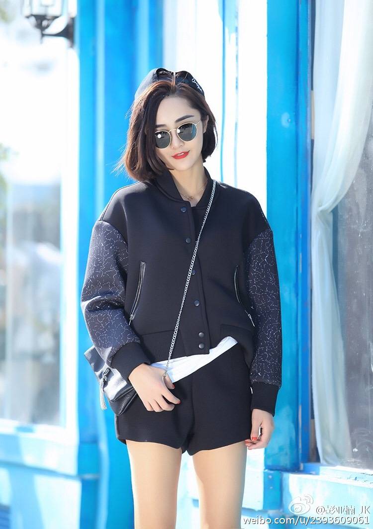 短发服装彭亚楠