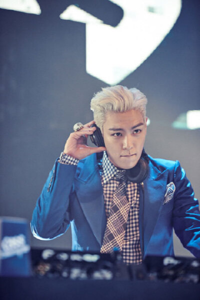 bigbang T.O.P - “Cass Fresh” BTS高清。top