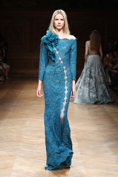 Tony Ward Couture Fall/Winter 2014。托尼·瓦德2014秋冬高级定制系列发布。