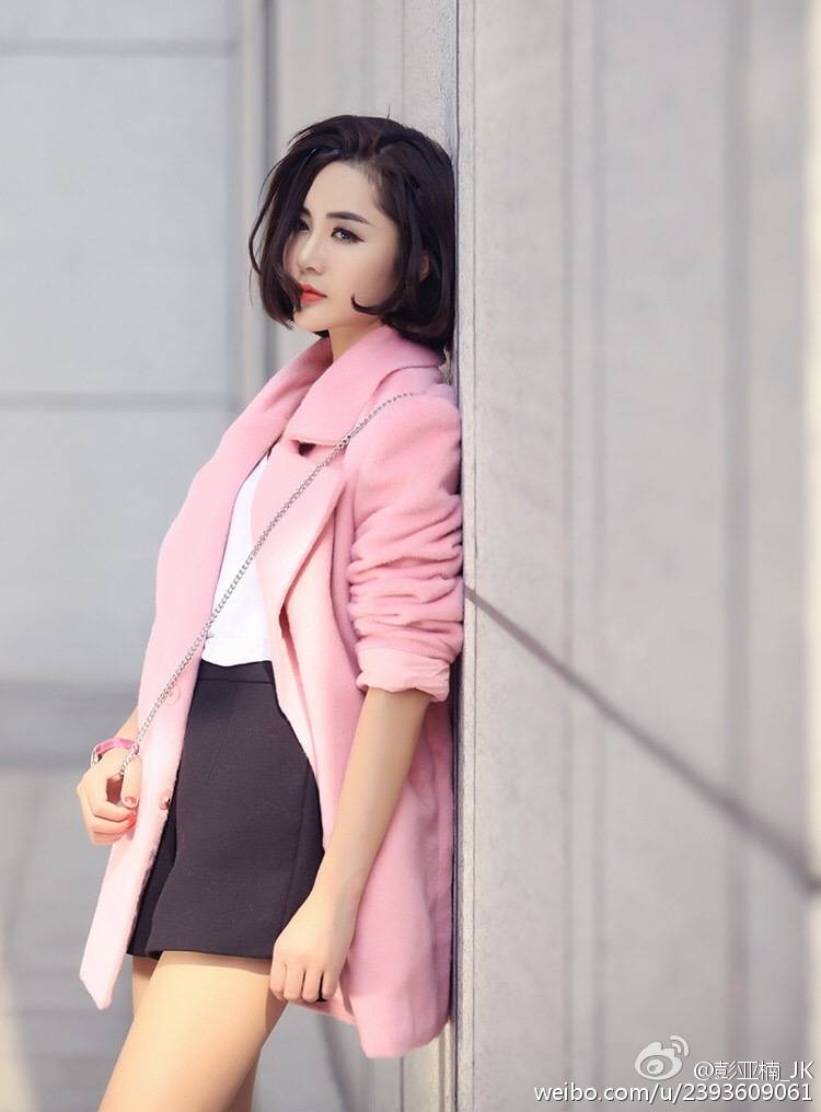 短发服装彭亚楠