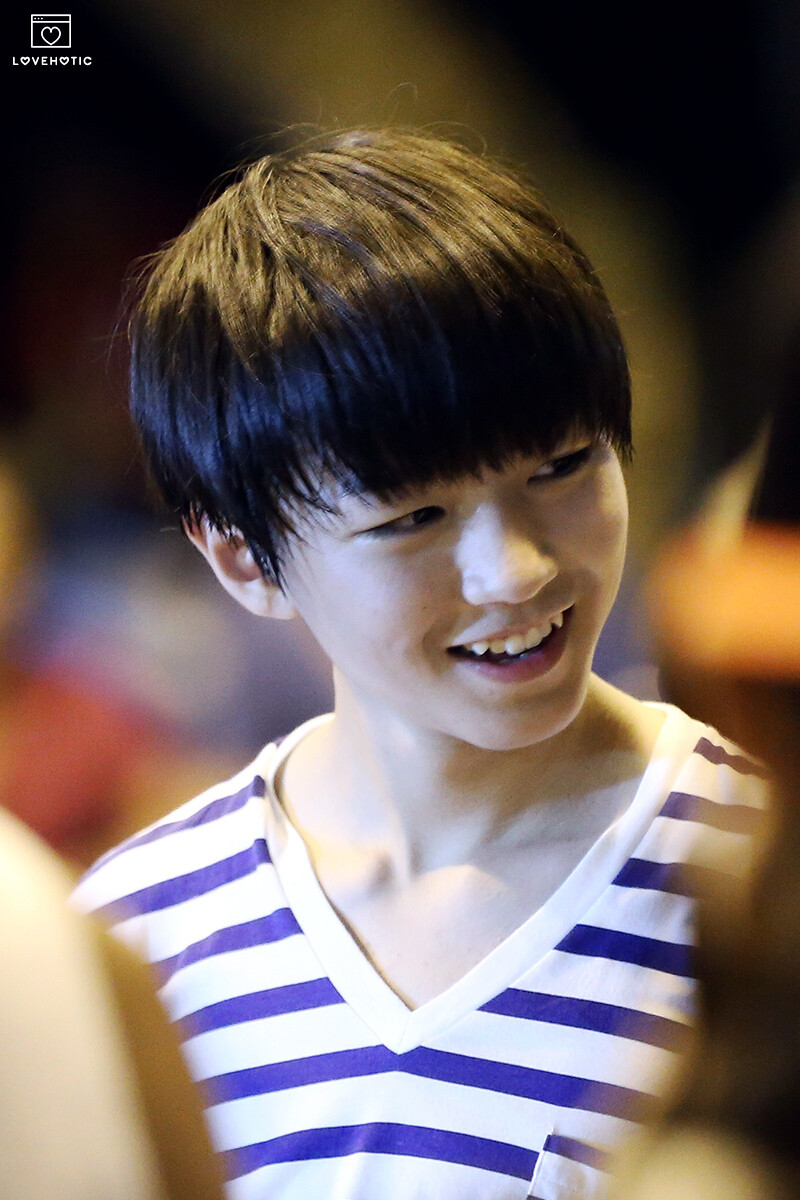 TFBOYS王俊凯 王俊凯 140810-140820暑假台湾行&amp;amp;偶像手记 cr.logo