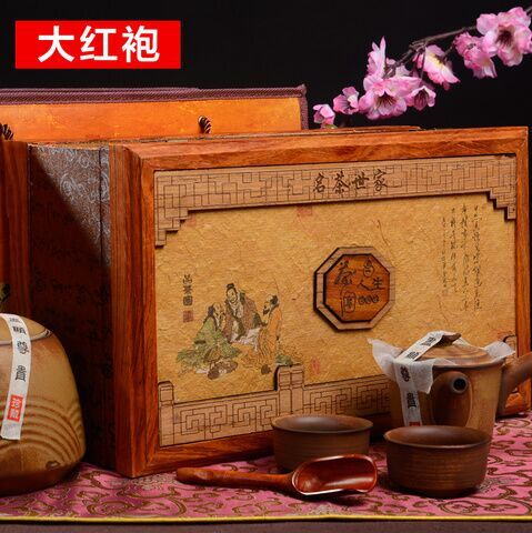 #中国特产美食# http://365baoyou.uz.taobao.com 天天美食，天天特价，年货必备，舌尖上的中国。为您推荐绿色环保、富硒有机、天然健康土特产品及国内美食小吃，宝贝每天更新,全场包邮，天天特价。欢迎关注或打开中国美食特产首页，按&amp;quot;Ctrl+D&amp;quot;收藏到收藏夹，方便随时购买！