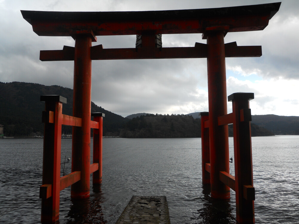 芦湖鸟居