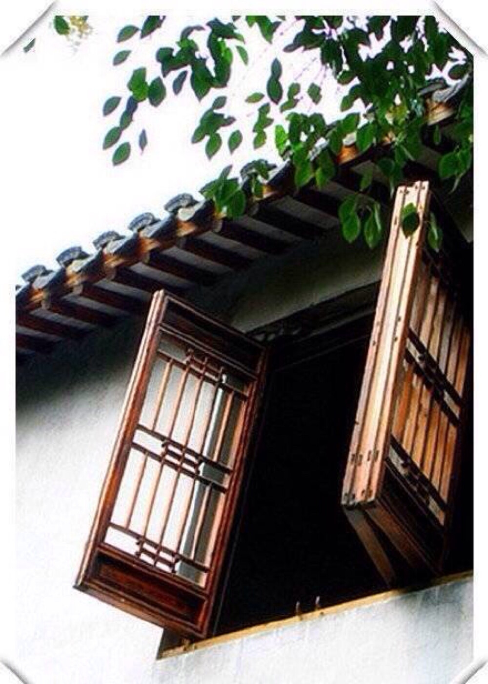 山山水水，皆是一来一去，人生无常，心安便是归处。