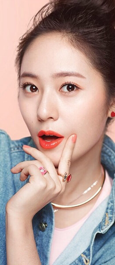 Krystal 150130Etude House