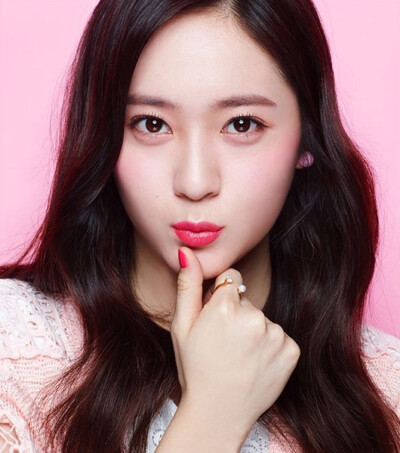 Krystal 150130Etude House