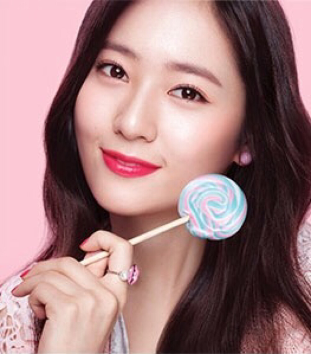 Krystal 150130Etude House