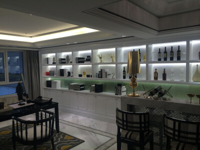 Basement酒吧，自己的酒吧