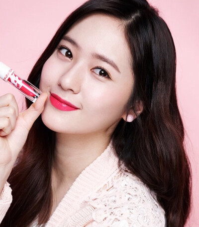 Krystal 150130Etude House