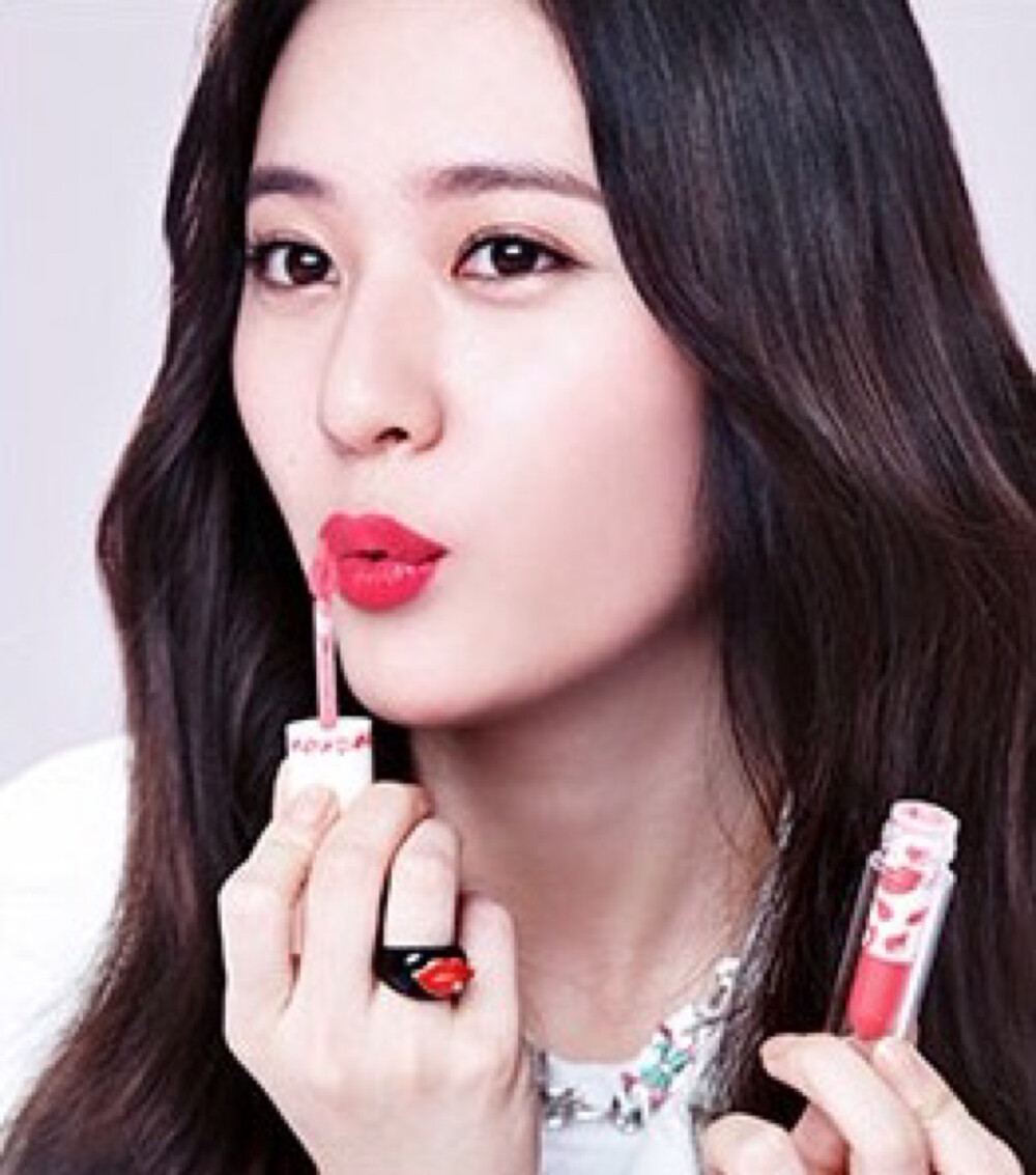 Krystal 150130Etude House