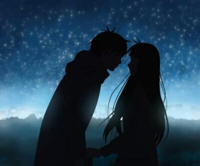 虚，似真似假。幻，非真非假。虚幻，给人一种距离感，似远似近，但在这中美很容易被发现