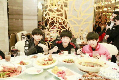 屠屠的年终聚餐之TFBoys