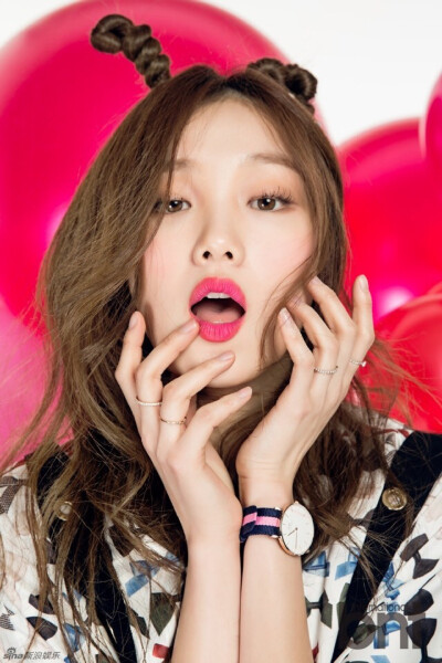 李晟京 LeeSungKyung