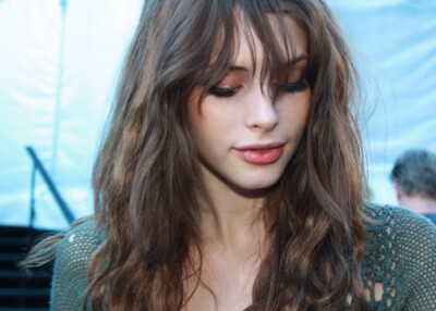 Charlotte Kemp Muhl 有酒窝...~