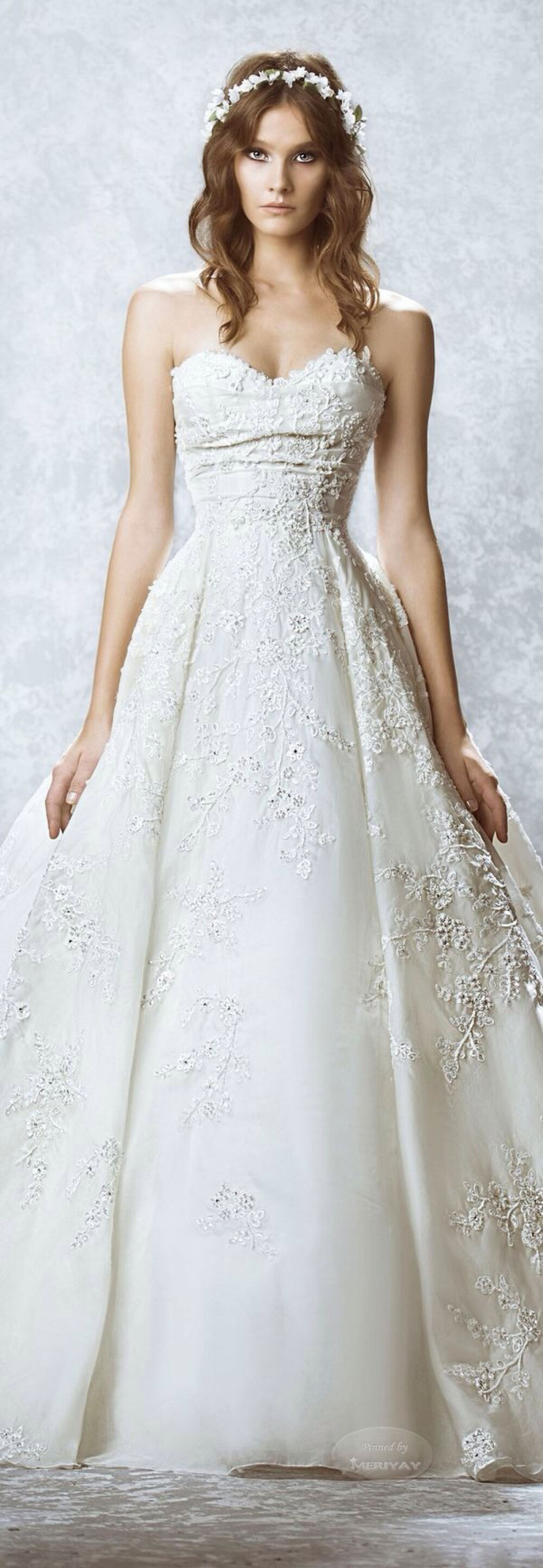 Zuhair Murad（祖海·慕拉）2015秋冬婚纱，怎一个仙字了得