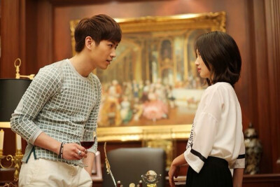 陈晓 饰演 利耀南