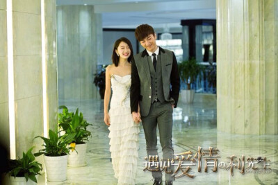 陈晓 饰演 利耀南