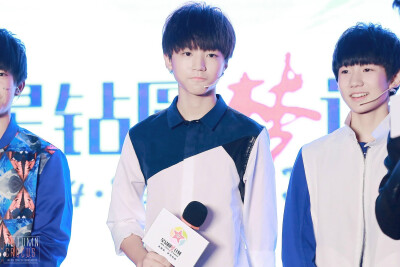 TFBOYS王俊凯 王俊凯，2014.10.17星钻圆梦计划公益活动 cr.logo