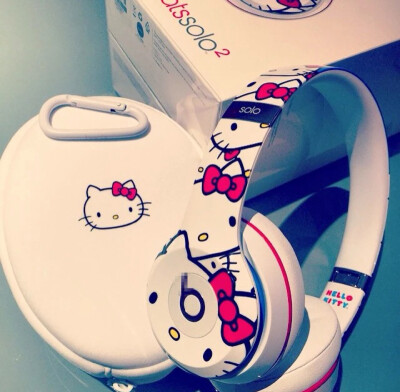 beats solo2 hello kitty款