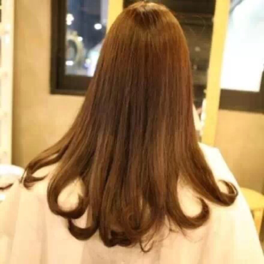 长发内扣尾卷