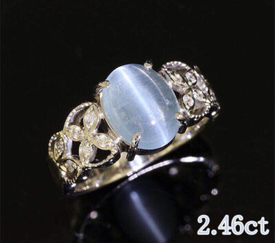 日本制高级珠宝 Pr900铂金海蓝宝石猫眼钻戒，全新，海蓝宝石猫眼 2.46ct，钻石 0.12ct，#53（国内13号）可更改尺寸，附有珠宝鉴别书。