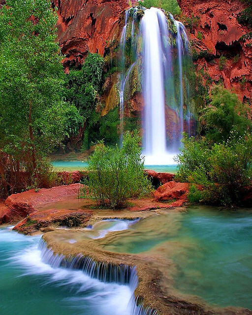 哈瓦苏瀑布(Havasu Falls) ，美国亚利桑那州。