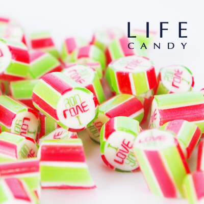 candylife糖品生活新店开业，全场八折顺丰包邮，更有IPAD MINI，永生花等好礼相送，详情请关注新浪微博@CandyLife糖品生活，淘宝店址：http://candylife15.taobao.com/index.htm?spm=2013.1.w5002-9964671304.2.c14i…